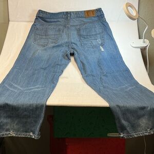 Machine Light Blue Straight Jeans size 40x32.  0375